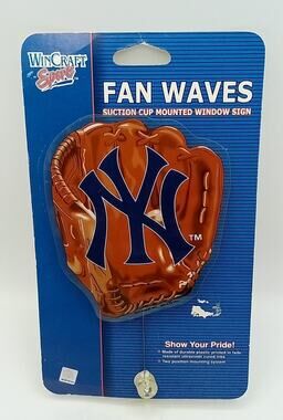 New York Yankees Made in USA Fan Waves Suction Cup Mount